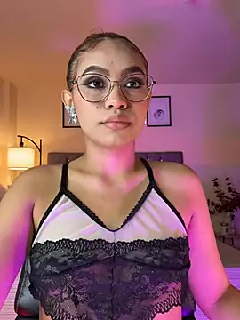 OxanaFedorova1- online show from May 16, 2026, 8:52 pm