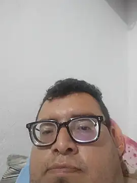 Santiagoqro85 online show from April 23, 2026, 12:29 pm