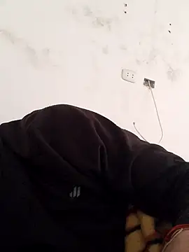 ThiagoFernandezChancay25 online show from September 13, 2025, 7:36 pm