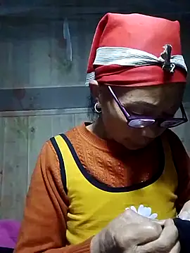 -Xuka-200 online show from December 5, 2025, 10:25 am