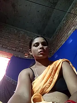 Snapshot of Notyriya7 chatting on November 4, 2025, 6:28 am Notyriya7 online show from November 4, 2025, 6:28 am