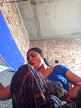 Snapshot of Notyriya7 chatting on November 23, 2025, 5:39 am Notyriya7 online show from November 23, 2025, 5:39 am