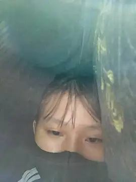 kata-00 online show from September 23, 2025, 1:40 pm