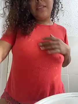 Snapshot of ___seusegredo chatting on February 28, 2026, 11:54 am seusegredo online show from February 28, 2026, 11:54 am