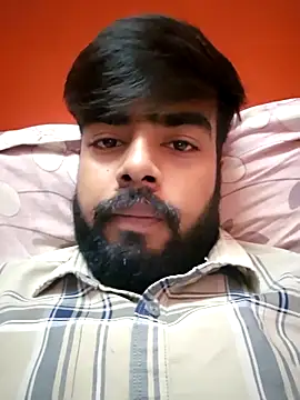 Snapshot of soniriyaa010101 chatting on October 28, 2025, 6:51 pm soniriyaa010101 online show from October 28, 2025, 6:51 pm