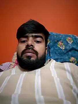 Snapshot of soniriyaa010101 chatting on October 17, 2025, 6:39 am soniriyaa010101 online show from October 17, 2025, 6:39 am