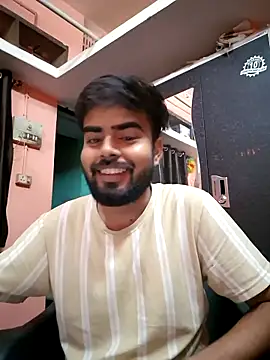 soniriyaa010101 online show from April 19, 2026, 6:10 pm