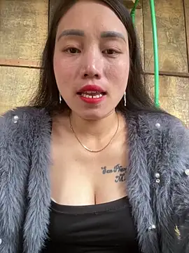 chipp-bong online show from February 21, 2026, 2:02 am