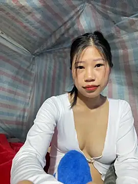 Mollie jane online show from November 16, 2025, 3:33 am