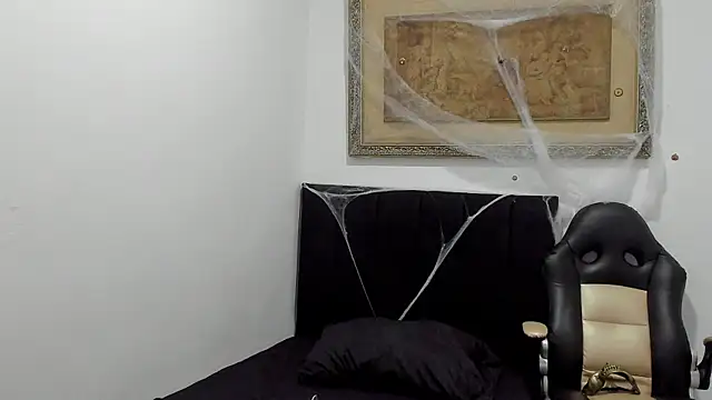 cassian gold online show from October 28, 2025, 2:34 am