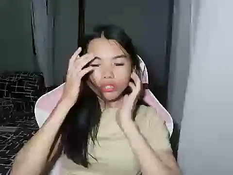 cutie milker online show from April 23, 2026, 5:14 pm