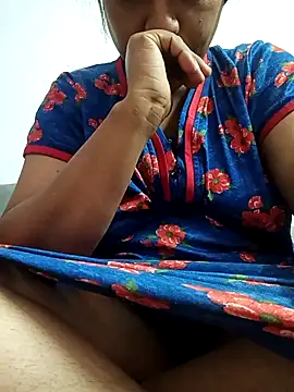 hottie jenny9 online show from September 14, 2025, 1:33 pm