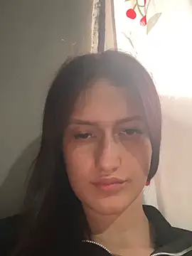 Caroline daring online show from March 21, 2026, 8:46 pm