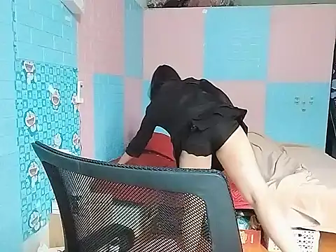 Nhan7868 online show from October 31, 2025, 4:09 am