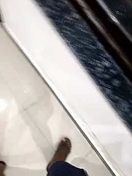 Snapshot of Chanderi19 chatting on October 5, 2025, 4:31 pm Chanderi19 online show from October 5, 2025, 4:31 pm