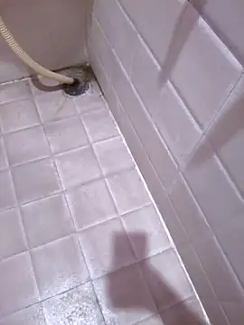 Snapshot of Chanderi19 chatting on September 18, 2025, 12:35 am Chanderi19 online show from September 18, 2025, 12:35 am