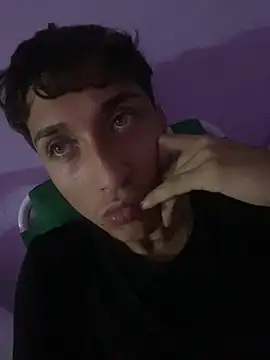 Snapshot of Ismaa__98 chatting on September 23, 2025, 12:17 am Ismaa 98 online show from September 23, 2025, 12:17 am