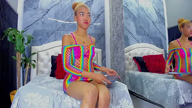 Snapshot of Alisha_Ebonyy chatting on November 29, 2025, 11:32 am Alisha Ebonyy online show from November 29, 2025, 11:32 am