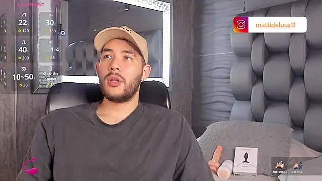 Snapshot of matti_de_lucaa chatting on November 3, 2025, 5:38 pm matti de lucaa online show from November 3, 2025, 5:38 pm