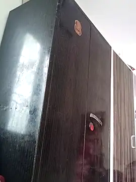 Hot-Pooja25 online show from January 19, 2026, 10:41 am