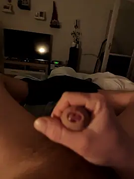 Snapshot of Treport84 chatting on January 12, 2026, 9:52 pm Treport84 online show from January 12, 2026, 9:52 pm