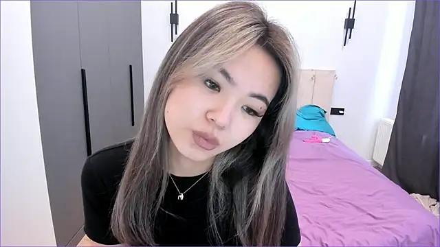 Maakimita online show from November 4, 2025, 7:12 am