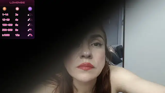Snapshot of KendallWood_ chatting on May 29, 2026, 8:37 pm KendallWood online show from May 29, 2026, 8:37 pm
