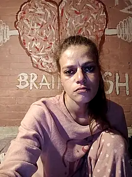 Snapshot of Skymadison chatting on November 27, 2025, 8:31 pm Skymadison online show from November 27, 2025, 8:31 pm