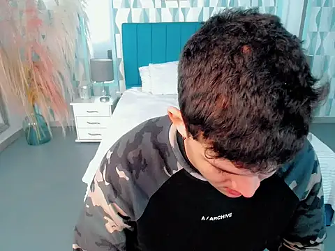 Snapshot of Axel_savage chatting on November 20, 2025, 12:06 pm Axel savage online show from November 20, 2025, 12:06 pm