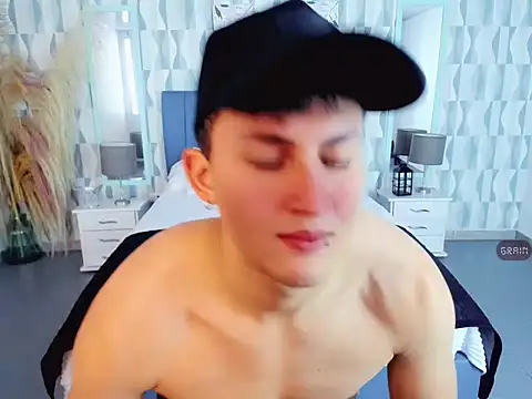 Snapshot of Axel_savage chatting on November 2, 2025, 3:39 pm Axel savage online show from November 2, 2025, 3:39 pm