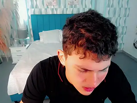 Snapshot of Axel_savage chatting on November 23, 2025, 12:04 pm Axel savage online show from November 23, 2025, 12:04 pm