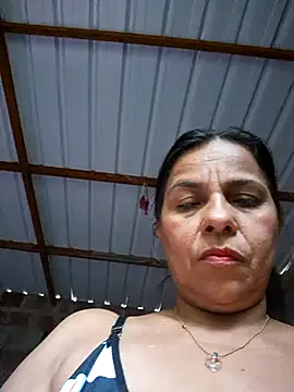 Lucerito-Hot online show from November 22, 2025, 11:42 am