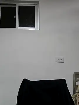 Daniela-rosee online show from October 5, 2025, 2:24 am