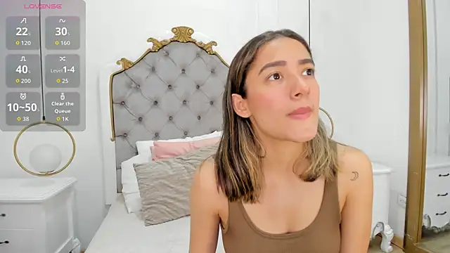 Skylerwhite02 online show from March 7, 2026, 3:57 am