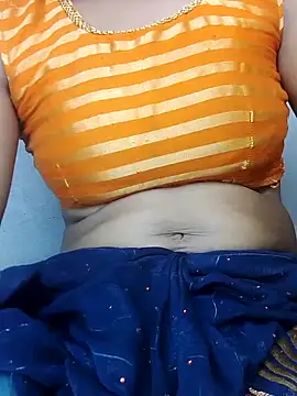 Snapshot of Aasha_devi05 chatting on October 30, 2025, 5:32 pm Aasha devi05 online show from October 30, 2025, 5:32 pm