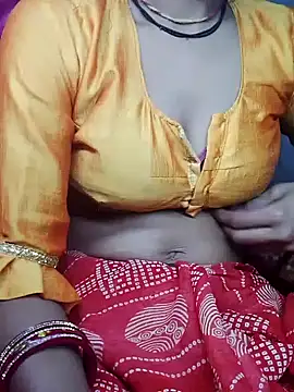 Snapshot of Aasha_devi05 chatting on November 1, 2025, 7:30 pm Aasha devi05 online show from November 1, 2025, 7:30 pm