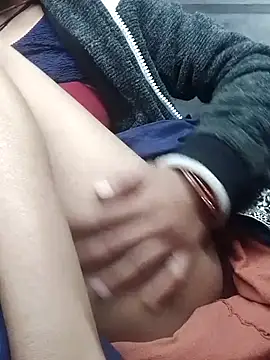 Snapshot of Aasha_devi05 chatting on November 16, 2025, 12:04 am Aasha devi05 online show from November 16, 2025, 12:04 am