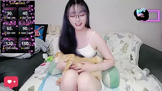 Snapshot of baby-yaya20 chatting on October 31, 2025, 12:57 pm baby-yaya20 online show from October 31, 2025, 12:57 pm