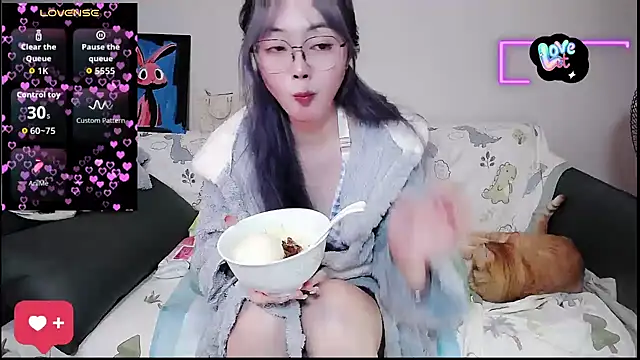 Snapshot of baby-yaya20 chatting on October 27, 2025, 11:27 pm baby-yaya20 online show from October 27, 2025, 11:27 pm