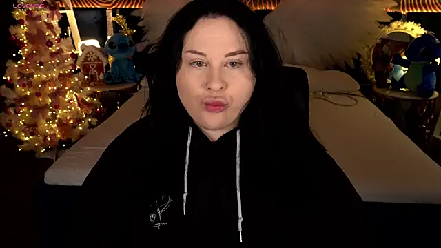 SerahMirabeli online show from January 13, 2026, 8:13 pm