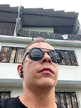 Snapshot of dimitryivanovv chatting on September 12, 2025, 5:56 pm dimitryivanovv online show from September 12, 2025, 5:56 pm