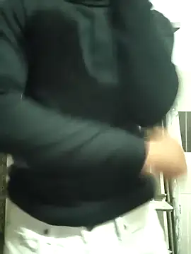 Snapshot of theindianjason chatting on October 30, 2025, 5:32 pm theindianjason online show from October 30, 2025, 5:32 pm