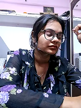 horny haze online show from September 18, 2025, 3:37 pm