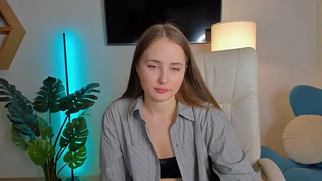 Snapshot of Sweet__Amily chatting on September 11, 2025, 12:16 pm Sweet Amily online show from September 11, 2025, 12:16 pm