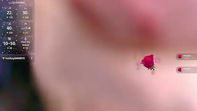 elinne hendrix  online show from April 6, 2026, 9:49 pm