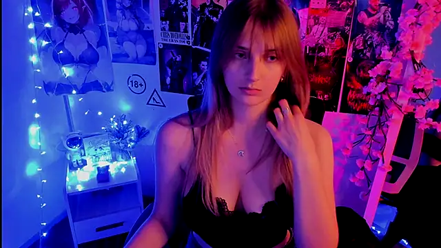 Snapshot of NeyliDream chatting on November 13, 2025, 4:22 pm NeyliDream online show from November 13, 2025, 4:22 pm