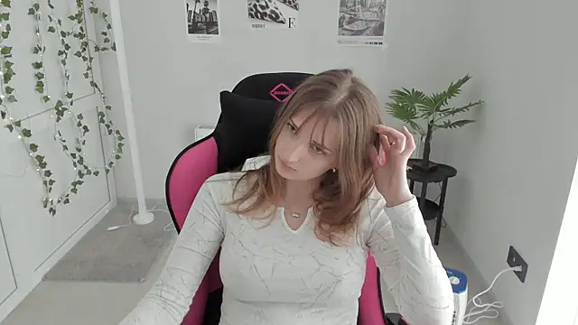 Snapshot of NeyliDream chatting on April 23, 2026, 1:46 pm NeyliDream online show from April 23, 2026, 1:46 pm