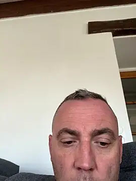 Marronglace1 online show from October 30, 2025, 8:34 am