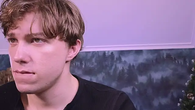 MarkShot  online show from December 4, 2025, 5:23 pm