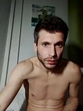 Malcom2f online show from January 7, 2026, 3:00 am